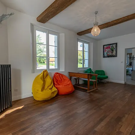 Vakantiehuis L'ecrin De La Chapelle *