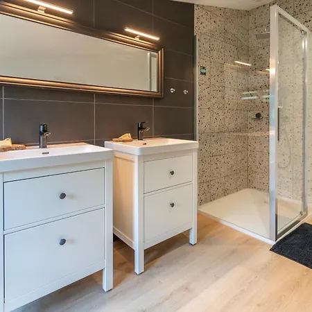 Vakantiehuis L'ecrin De La Chapelle